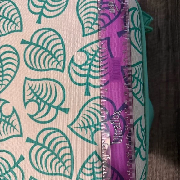 Animal Crossing Style Travel Case for Nintendo Switch 1/OLED and accessories - Picture 7 of 9